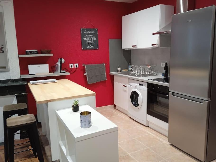 Charmant Appartement Centre Historique De 푸아 외부 사진